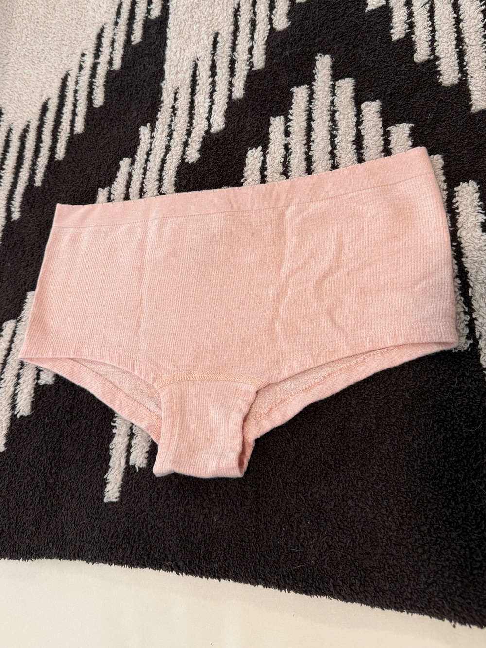 Anthropologie Soft Ribbed Seamless Boyshorts - Light Pink S/M